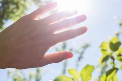 今さら聞けない！シミ・シワ・たるみ予防におすすめの日焼け止めとは？