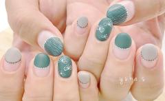 涼しげで華やかな指先に胸キュン♡初夏の北欧ネイルデザイン