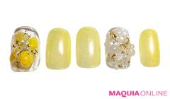 シュワシュワはじける、クリアで爽やかな「レモン」ネイル | マキアオンライン（MAQUIA ONL
