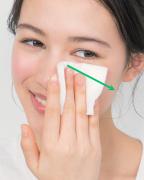 角質ケアをすると肌が乾燥してツヤがなくなるって本当？ 気になるお悩みを女医が解決！