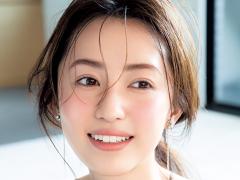 大人っぽチークはローズカラーで決まり！ ハート形に入れてかわいさUP！ |