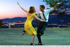 夜景を背に『ラ・ラ・ランド』鑑賞＆BBQ！野外シネマイベント「ねぶくろシネマ」開催