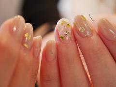 さりげない遊び心が可愛い♡@have_a_nice_nailさんの大人ネイルデザイン帳