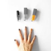 どの指に何色を塗る？失敗しない「配色ネイル」サンプル♡