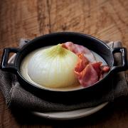 季節の変わり目の頭痛に…「玉ねぎ丸ごと」の簡単“レンチン”レシピ｜薬膳師直伝 |