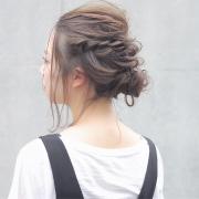 梅雨も夏も乗り切る♡スッキリ好印象の前髪なしヘアアレンジ  - LOCARI（ロカリ）