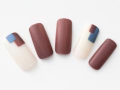 【365日ネイル】流行りの兆しのくすみカラーネイル…シンプルなのに印象的なブロックアー