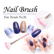 初夏のネイルはさわやかさが決め手！セルフで作る「デニムネイル」 - LOCARI（ロカリ）