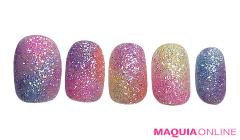 レインボーカラーの「シュガー」ネイルで、テンションMAX！ | マキアオンライン（MAQUIA ONL