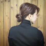 涼しげ&amp;シャレ見え！5分以下で完成の“夏のお仕事ヘア”7style