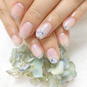 今がチャンス♡季節感を取り込んだ雨季ネイル - LOCARI（ロカリ）