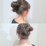 暑い日は首元に髪がまとわりつく・・・そんな日はアップスタイルで乗り切ろう☆