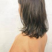 攻めスタイルでナチュラルなポイントカラーを私色にしよう♡