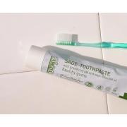 目指せスマイル美人♡オーラルケアでエイジング！ - LOCARI（ロカリ）