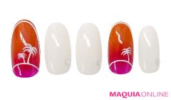 カジュアルだけど大人っぽい、レトロスポーティーな「ヤシの木」ネイル | マキアオンライ