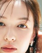 最新夏メイク｜ディオールのイエローアイライナーで目元におしゃれな透明感を♪ |