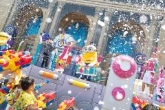 USJ、雪が降り注ぐ「ミニオン・スノーファイト」で楽しくクールダウン