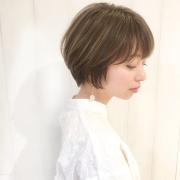 ショートヘアで小顔GET♡コンプレックスを解決するヘアカタログ