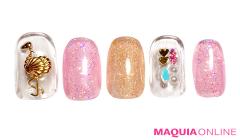 スタッズで作る「フラミンゴ」ネイルは、甘くかわいく遊び心を効かせて | マキアオンライ