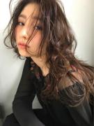 今年の夏はどんなロングヘアを楽しみたい⁉