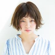 とびきりの小顔とフレッシュな印象が手に入る、真夏のショートボブ | マキアオンライン（