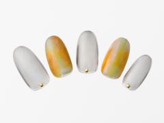 【365日ネイル】モードなのに涼やか！夏のモノトーンスタイルを格上げするクリアブラック