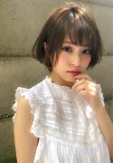 ショートボブは短めの前髪で、もっとヘルシーに大人可愛く♡