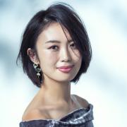 長め前髪の“ひし形ボブ”は、大人っぽく見える絶妙バランス！ |