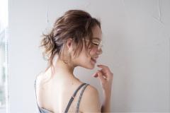 パパッと完成♡「ざっくり下めお団子」のおしゃれ見えヘア8選 -