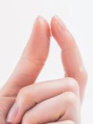 知ってる？化粧水の正しい付け方｜手やコットン、スプレーなどタイプ別の付け方まとめ