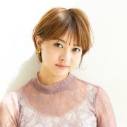ヘルシーにもセクシーにも印象が変わる、アレンジ風レイヤーショート | マキアオンライン