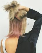 まだまだ夏は終わらない！夏にピッタリなカラーで花火も海もプールも楽しもう♡