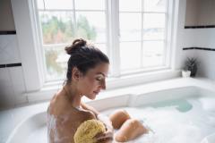 大切な場所のお手入れしてる？セックスレス解消・妊活にも効く「膣まわりケア」特集 -