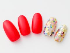 【365日ネイル】赤ネイル×カラーシェルで色っぽく…真夏の夜遊びネイル |