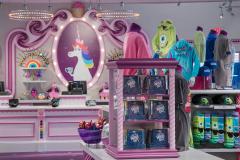 米ディズニー「ピクサー・ピア」に“ビンボン”の新ショップ　色鮮やかなスイーツは可愛