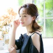 Ane Mone（アネモネ）のヘアアクセで魅せる、くるりんぱアレンジ【おすすめヘアアクセのカタ
