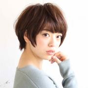 秋の髪型21選 ヘアスタイルカタログ｜ショート・ボブ・ミディアム、40代向けも |
