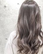 あか抜けたいなら自分に合ったヘアカラーを見つけるべき！