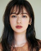 ランコムのクレヨンリップ＆グロスで大人っぽくもピュアな秋顔に変身！ |