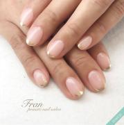 上品×極上キラリが叶う。メタリックフレンチのひとめ惚れデザイン - ビューティーガール