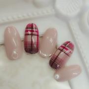 秋冬といえばやっぱりこれ♡最新チェック柄ネイルデザイン集 -