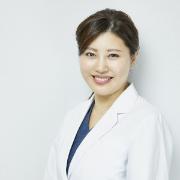 女医に訊く#34｜ストレスも理由に？顎関節症の原因と症状を教えてください |