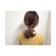 フツーは卒業♡ヘアゴムだけでできる「こなれひとつ結び」8選 -