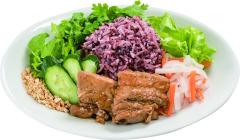 エスニック料理が楽しめる「エブリデイ ミールズ」三茶にOPEN　日本初タイミルクティーソフ