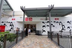 待望のユニクロがアラモアナセンターにソフトオープン！