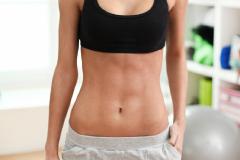 自分史上最細のウエストに！くびれをつくる1ポーズ - ビューティーガール