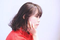 くせ毛を生かして♡コテ・アイロン不要！セットしたように見せる㊙テク - ビューティーガ