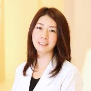 美白＆美肌になるための徹底ケア方法｜日々のケア・サプリ・食べ物・化粧水・本気で美白