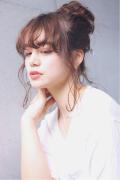 セミロングは簡単まとめ髪で褒められヘアに♪ - ビューティーガール