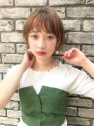 ほんのり外ハネ×シースルーバングでショートに今ドキな軽さをプラス | マキアオンライン（